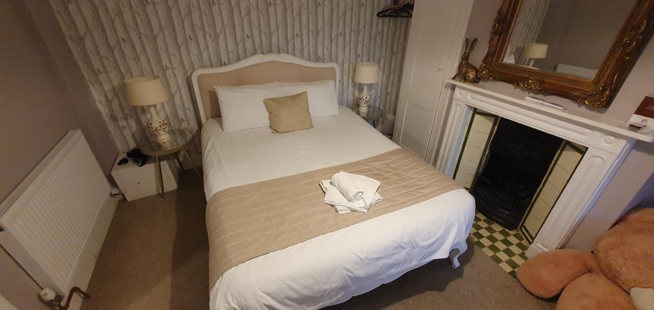 Guestling Hall Hotel ภายนอก รูปภาพ